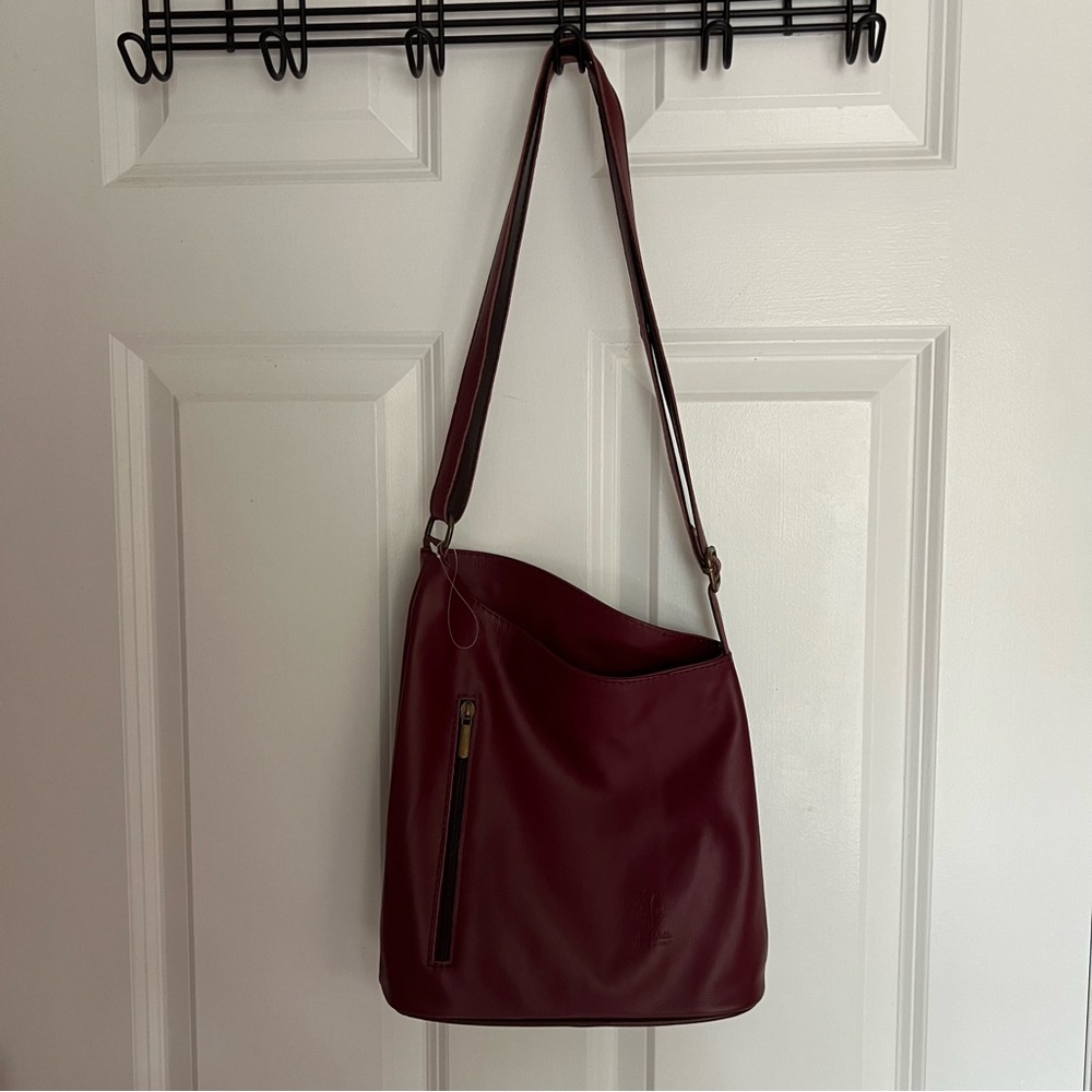 Elegant Burgundy Leather Shoulder Bag